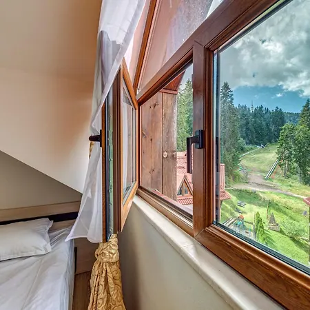 Cozy Alpine With Forest View * Чепеларе